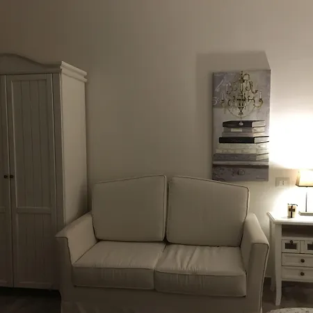 Oda ve Kahvaltı Don Giacchi 3*